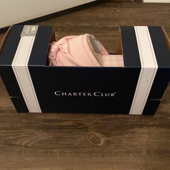 🛍️ NWT Charter Club Pink Slippers size 7/8 medium - Picture 2 of 4